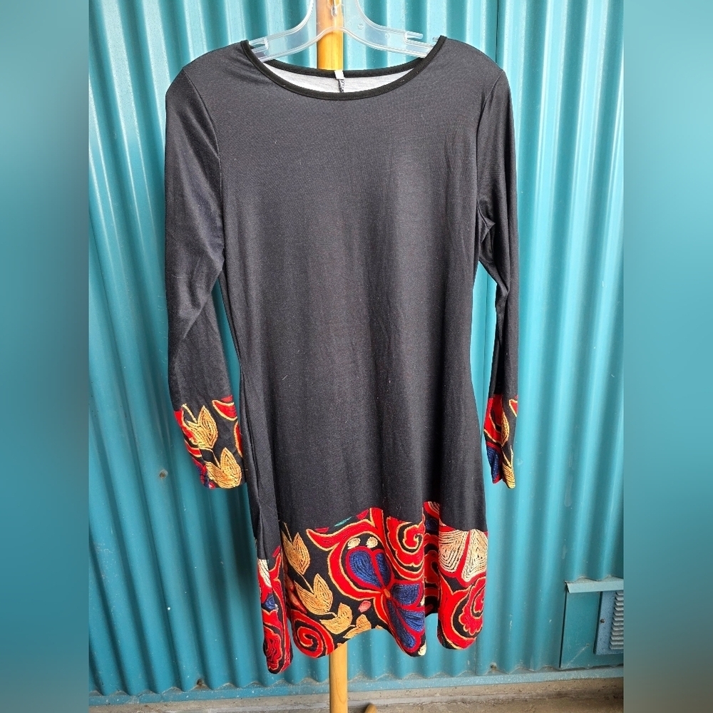 Gray Long Sleeve Sheath Dress with Crew Neck